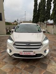 Ford Escape SE 4x4 2018 Pearl for sale