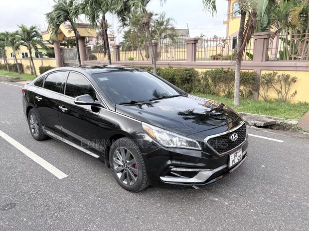 Hyundai Sonata Sport 4dr Sedan (2.4L 4cyl 6A) 2015 Black