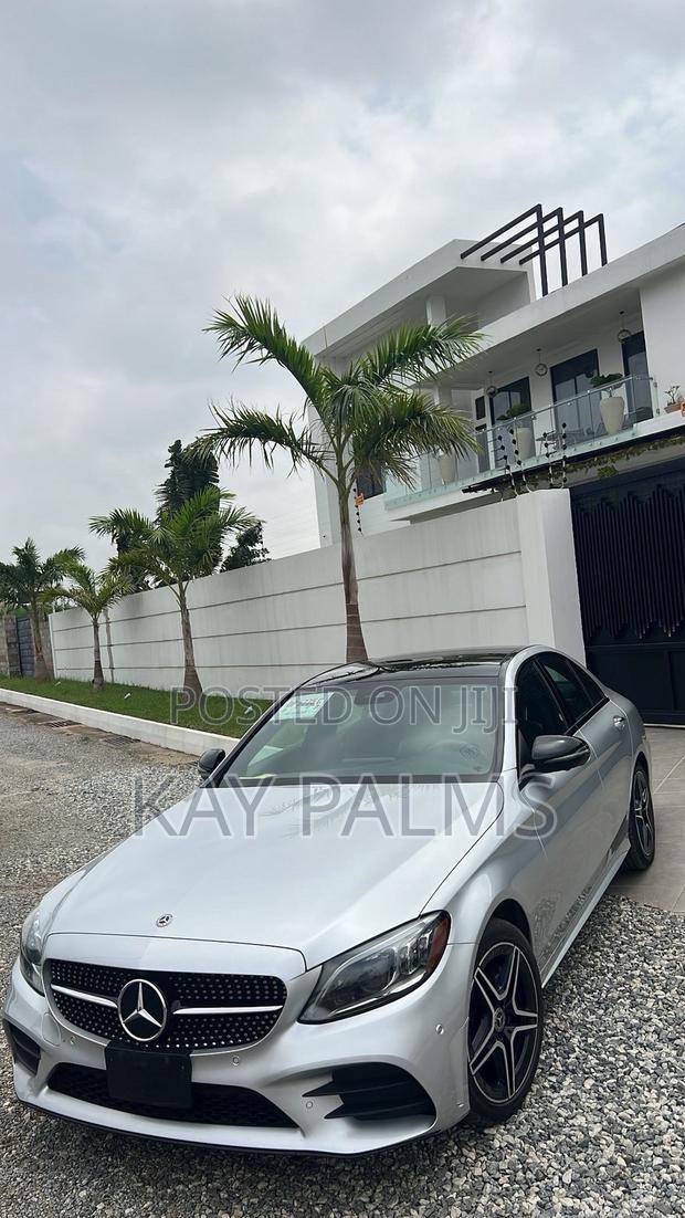 Mercedes-Benz C300 2021 Silver