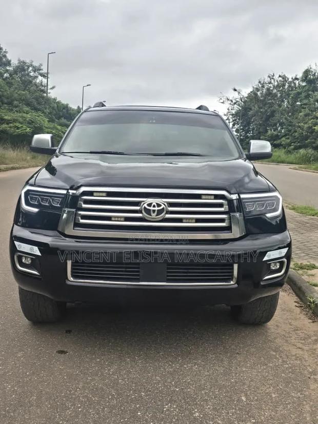 Toyota Sequoia 2010 Black
