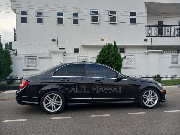 Mercedes-Benz C250 2014 Black