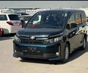 Toyota Voxy SV Premium 2014 Blue for sale