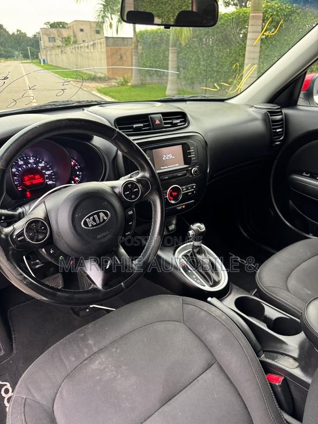 Kia Soul Hatchback 2019 White
