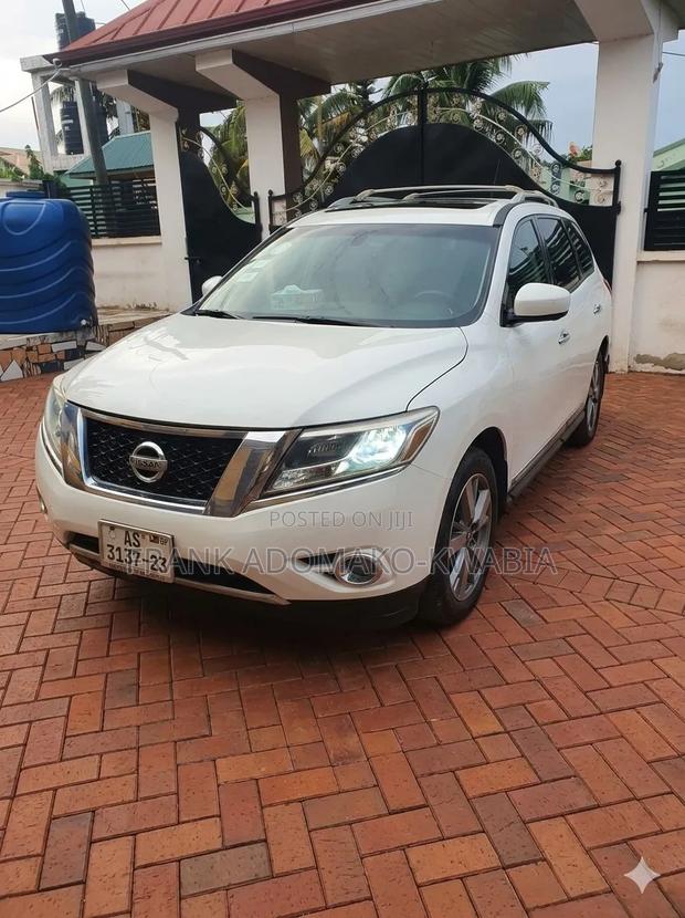 Nissan Pathfinder Platinum 4dr FWD (3.5L 6cyl) 2016 Pearl
