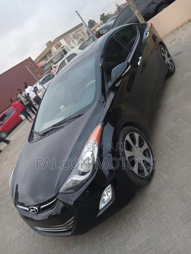 Hyundai Elantra 2012 Black