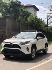 Toyota RAV4 XLE Premium AWD 2020 White for sale
