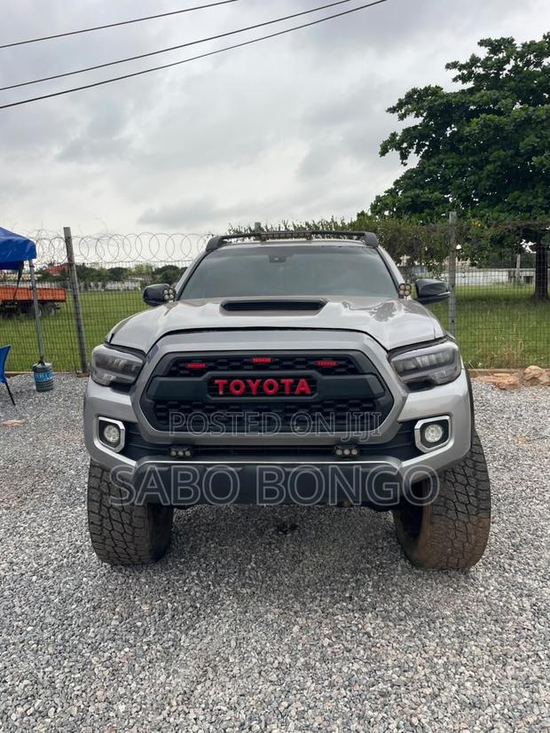 Toyota Tacoma TRD Sport 2019 Silver