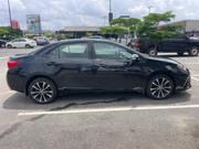 Toyota Corolla SE (1.8L 4cyl 6M) 2018 Black for sale