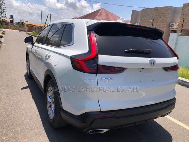 Honda CR-V 2024 White