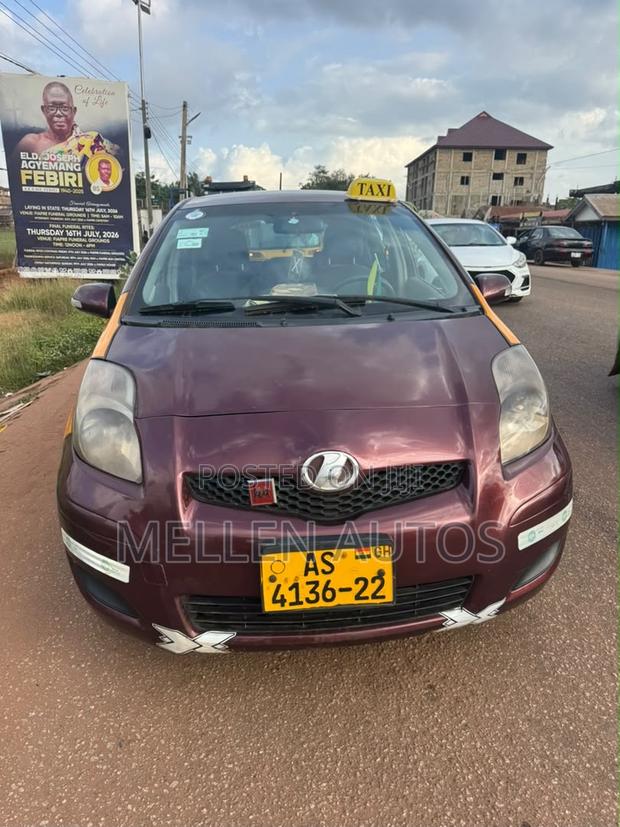 Toyota Vitz 1.5 FWD 3dr 2010