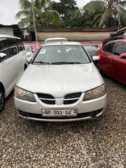 Nissan Almera Tino 2004 Silver for sale