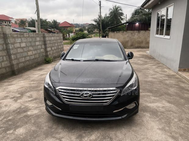 Hyundai Sonata Sport 2.0T Sedan FWD (2.0L 4cyl 6A) 2017 Black