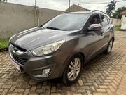 Hyundai Tucson Limited AWD 2011 Gray for sale