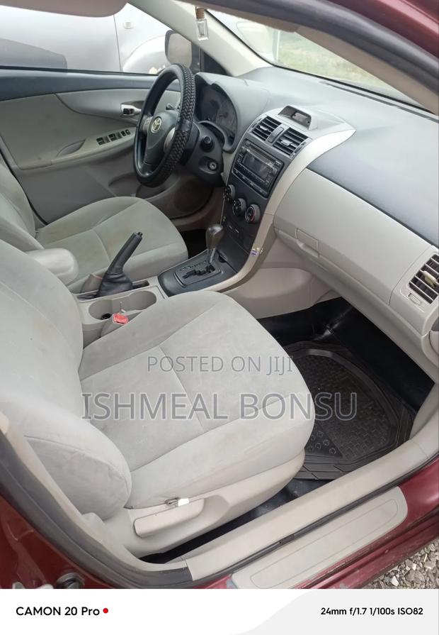 Toyota Corolla 2012 Red