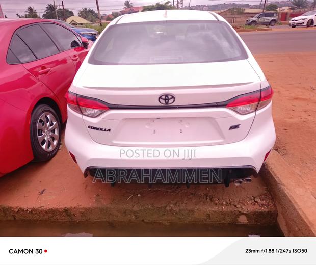 Toyota Corolla 2024 White