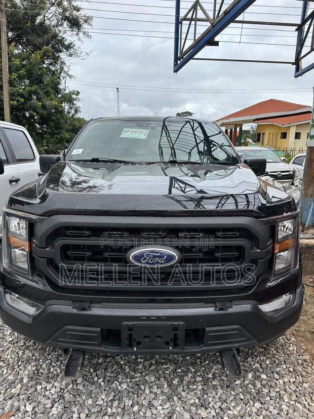 Ford F-150 XL 2023 Black