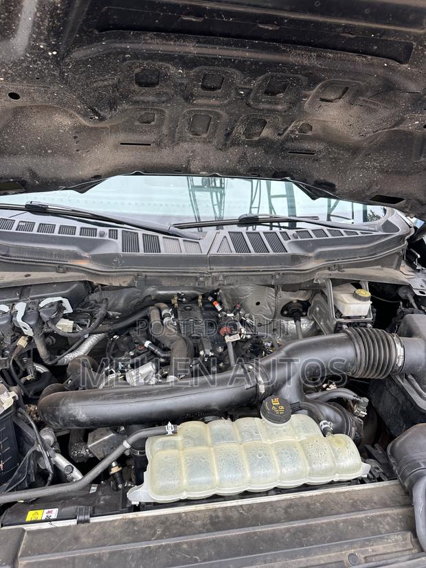 Ford F-150 XL 2023 Black