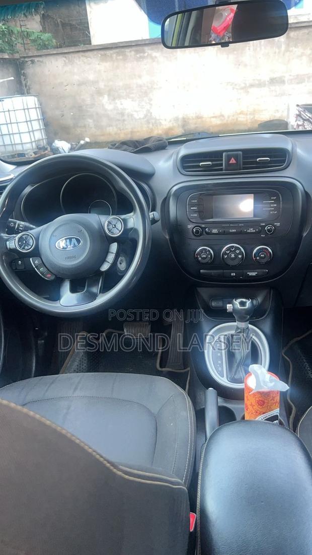 Kia Soul Hatchback 2016 Green
