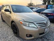 Toyota Camry 2009 Gold for sale