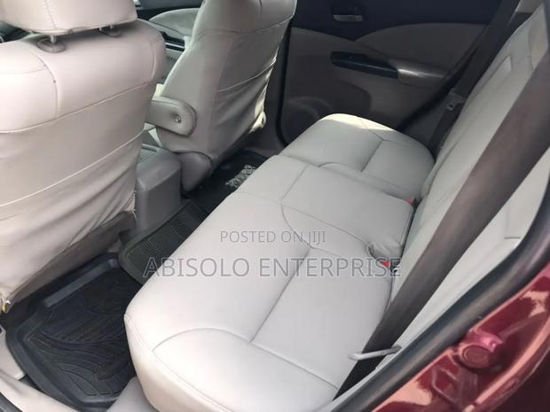Honda CR-V 2014 Red