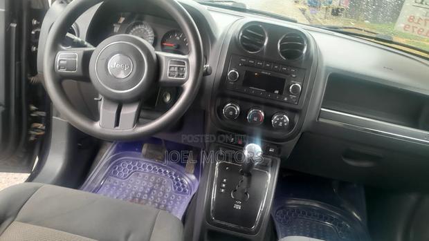 Jeep Patriot 2011 Black