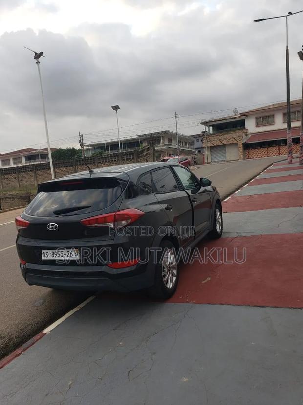Hyundai Tucson 2018 Black