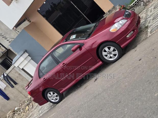 Toyota Corolla 2008 Red