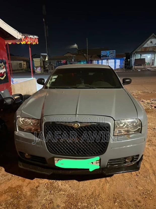 Chrysler 300C Platinum AWD 2015 Silver