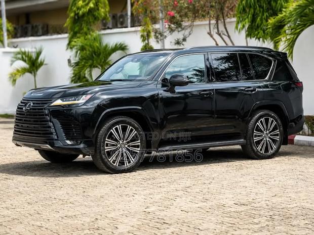 New Lexus LX 2025 Black