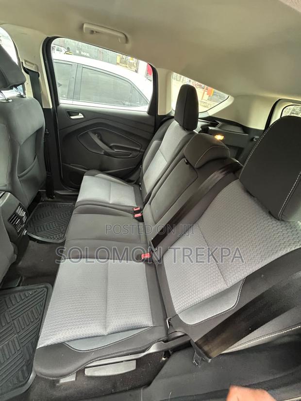 Ford Escape SE FWD 2017 Gray