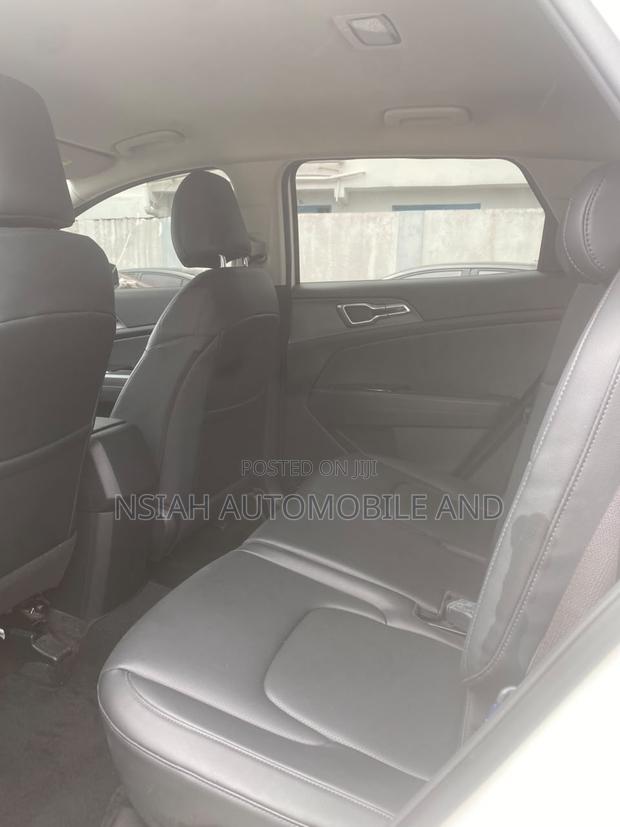 Kia Sportage 2022 White