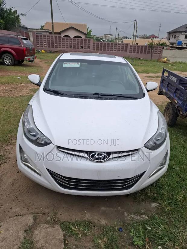 Hyundai Elantra Limited 4dr Sedan (1.8L 4cyl 6A) 2015 White
