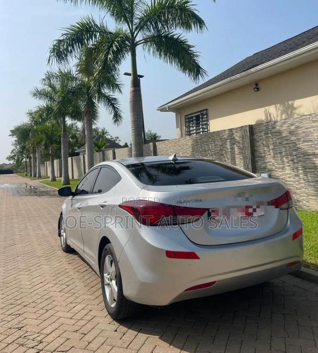Hyundai Elantra 2013 Silver