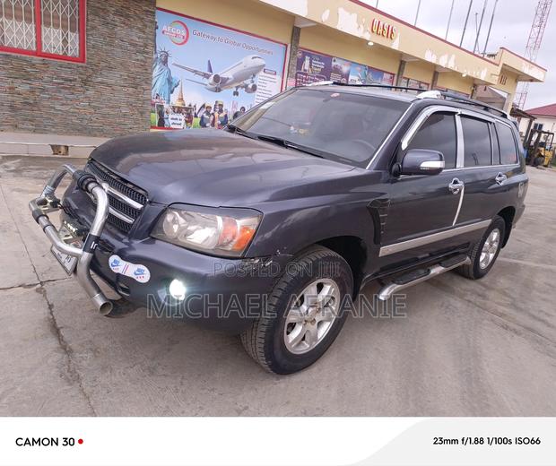 Toyota Highlander 4x4 2005 Black