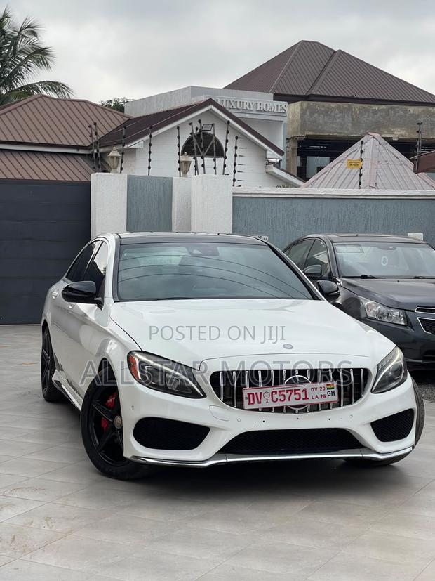 Mercedes-Benz C300 Base 4Matic Sedan AWD (2.0L 4cyl 7A) 2016 White