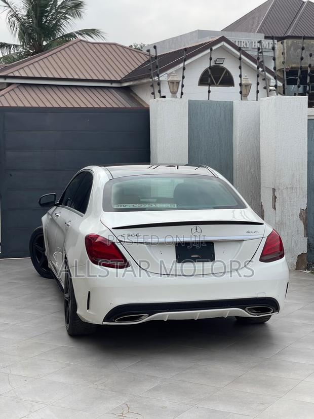Mercedes-Benz C300 Base 4Matic Sedan AWD (2.0L 4cyl 7A) 2016 White