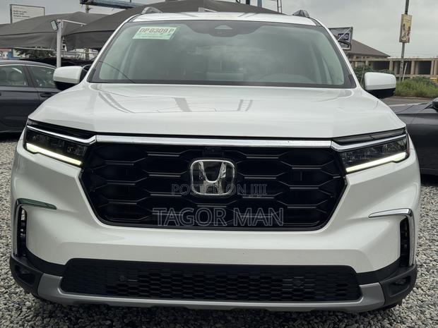 Honda Pilot EX-L 8 Passenger AWD 2024 White