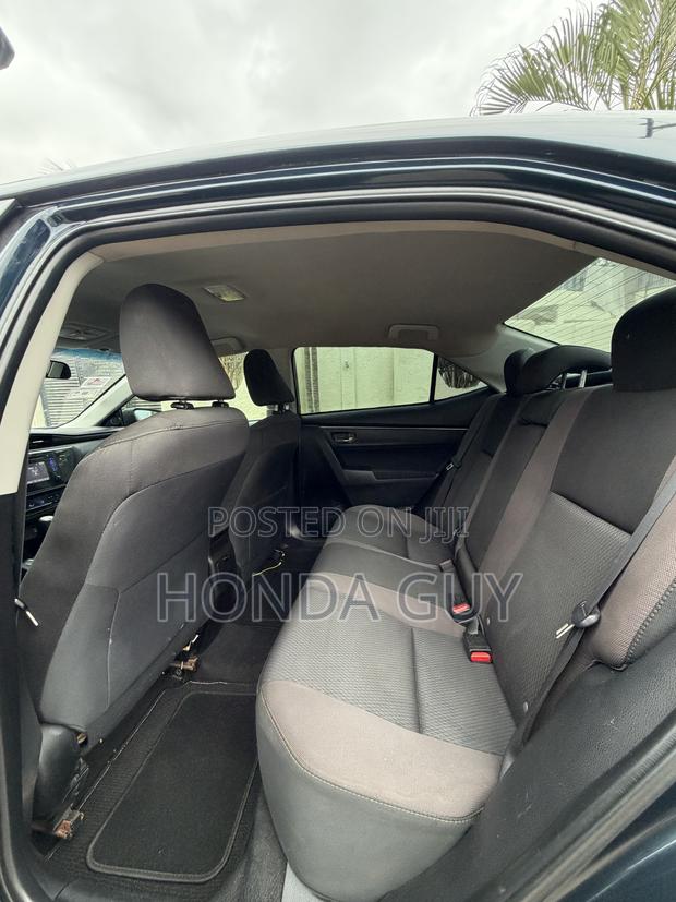 Toyota Corolla LE ECO 4dr Sedan (1.8L 4cyl CVT) 2017 Black