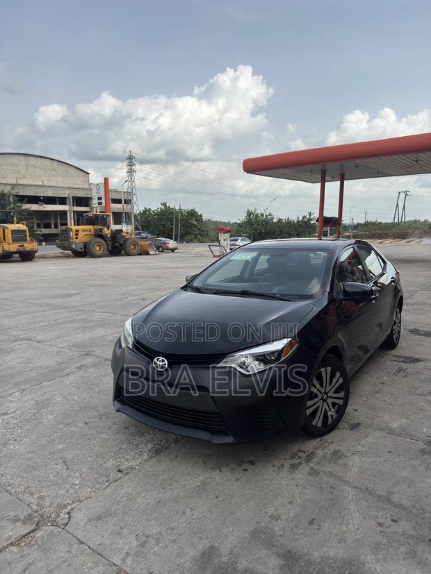 Toyota Corolla LE Eco 4dr Sedan (1.8L 4cyl CVT) 2014 Black
