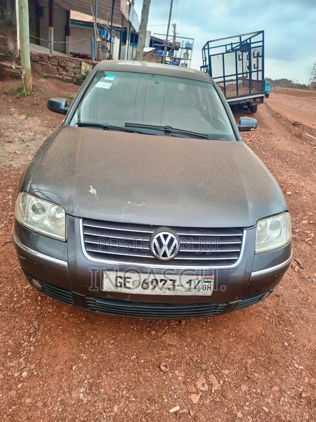 Volkswagen Passat 1.8 1996 Gray