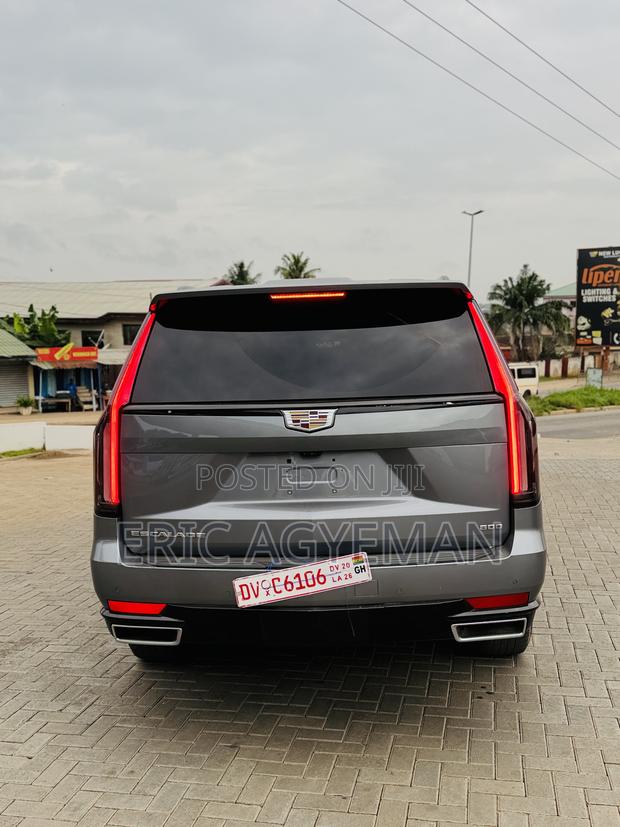 Cadillac Escalade 2022 Gray