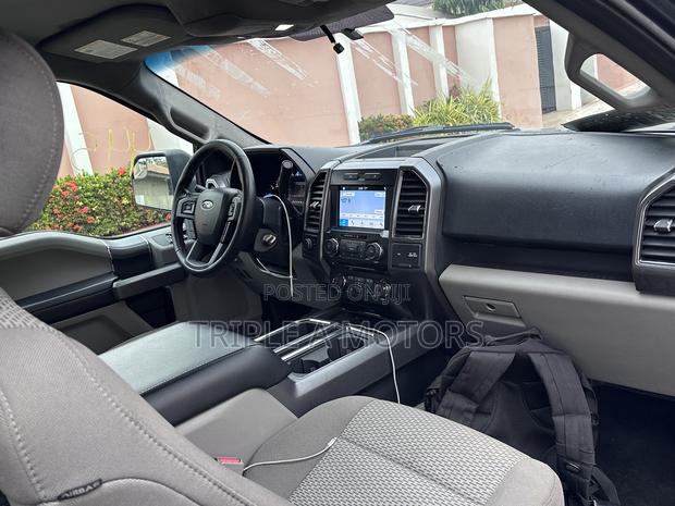 Ford F-150 XLT 4x2 SuperCrew Cab Styleside 6.5 ft. box 157 in. WB 2017 Blue