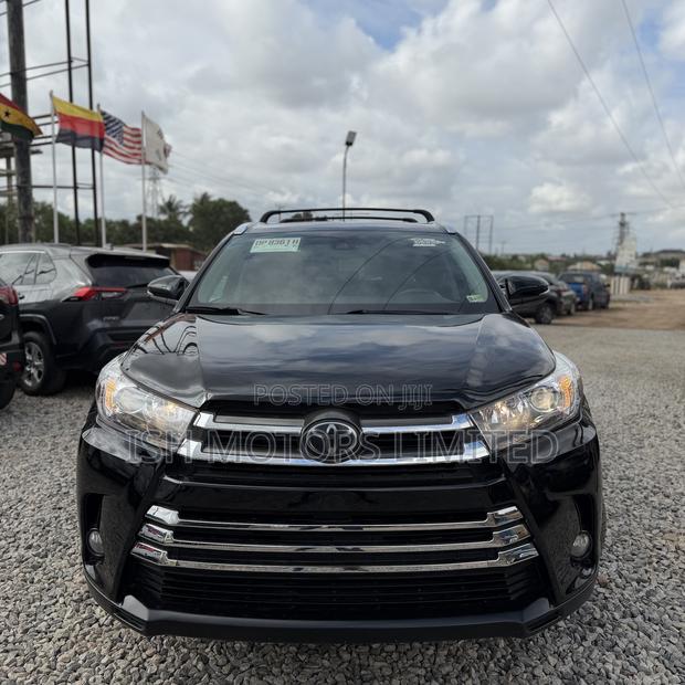 Toyota Highlander XLE 2019 Black