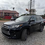 Toyota Highlander XLE 2019 Black for sale
