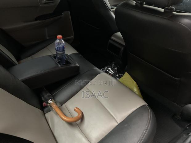 Toyota Camry 2018 Gray