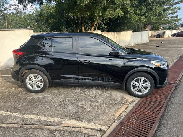 Nissan Kicks SV 2020 Black