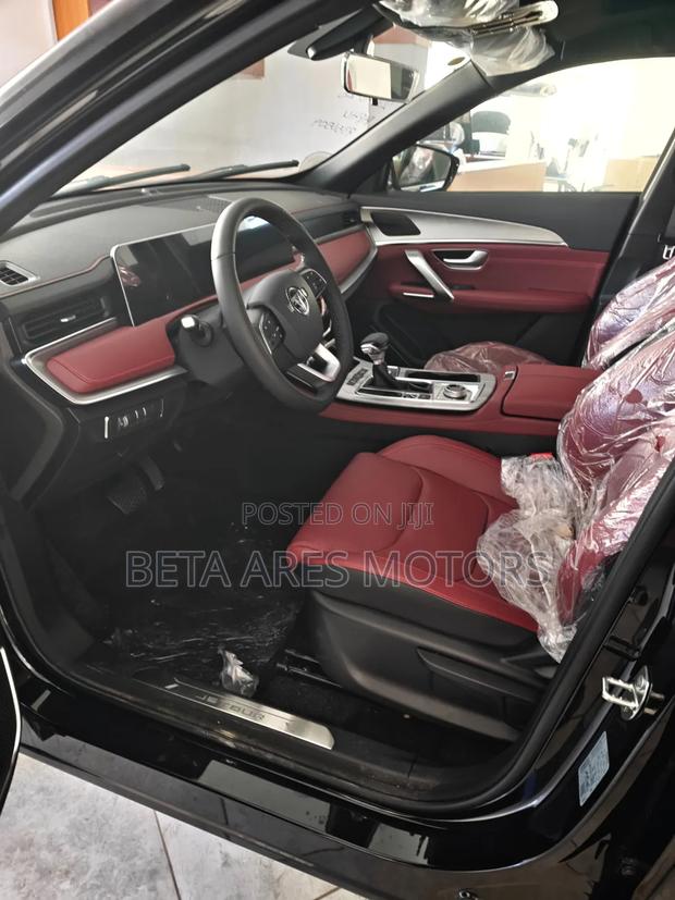 New Jetour X70 Plus 2025 Black