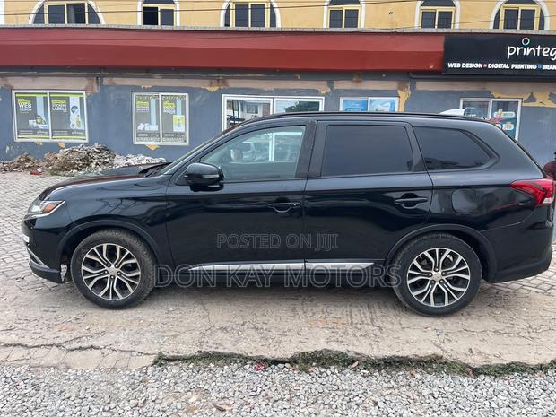 Mitsubishi Outlander SEL FWD 2016 Black
