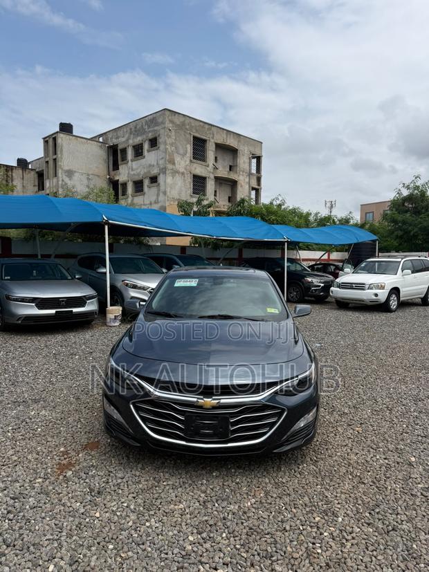 Chevrolet Malibu LT 2020 Blue