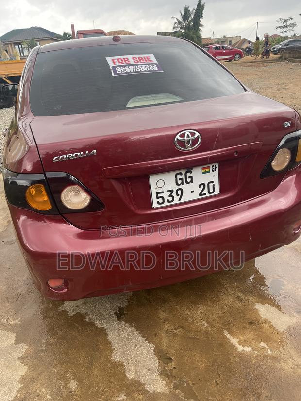 Toyota Corolla 2010 Red